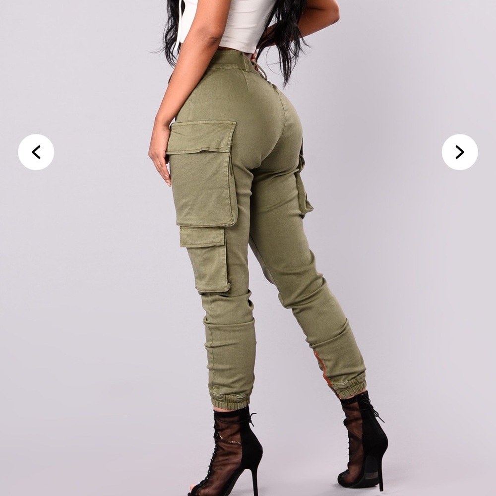 NWT FashionNova Kalley Cargo Pants Olive
